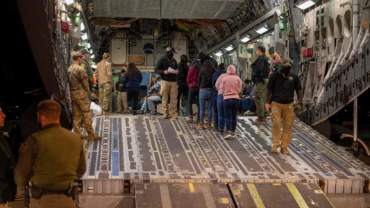 En la primera semana del gobierno de Trump, México ya recibió a más de 4.000 deportados