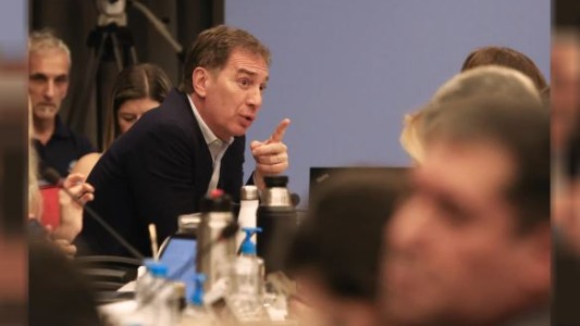 Diego Santilli defendió a Milei: "Lo quieren sacar, meterle un juicio político y eso no lo vamos a permitir"