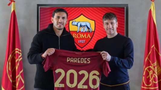 Paredes renovó su contrato con Roma hasta 2026 pero con un cláusula dedicada a Boca