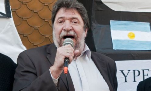 Lanzan una medida cautelar para suspender el DNU de Milei sobre el acuerdo con el FMI por "inconstitucional"