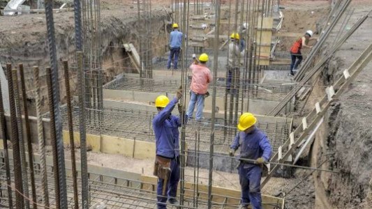 Construcción, industria y sector público, los más castigados por la pérdida de empleos