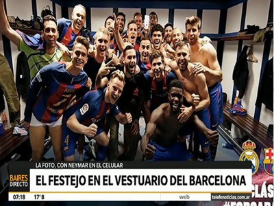 El festejo en el vestuario del Barcelona