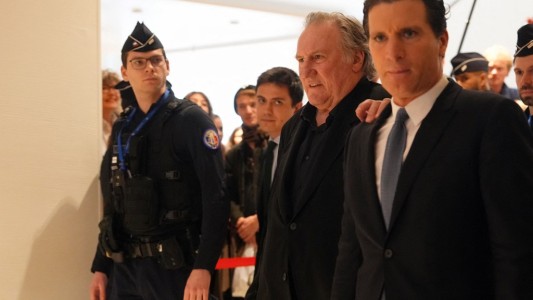 Comenzó el juicio contra Gérard Depardieu por agresiones sexuales