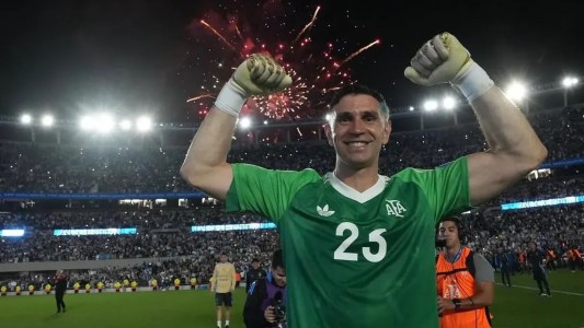 La intimidad del Dibu Martínez: cábalas, pilates y las noches sin dormir