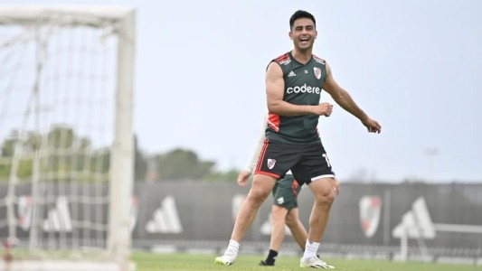 Alarma en River: se lesionó el "Pity" Martínez y se perderá el debut por Copa Libertadores