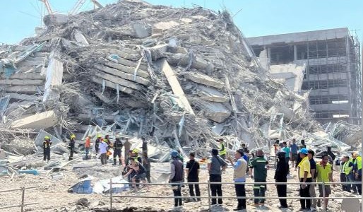 Un terremoto de magnitud 7.7 en Myanmar provocó el derrumbe de un edificio y habría varios muertos