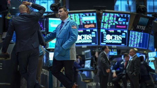 La Bolsa cortó una racha negativa de cuatros jornadas y arrancó abril en alza