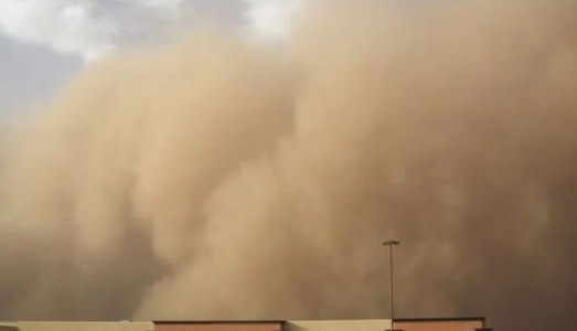 Irak: más de 3700 personas con afecciones respiratorias x tormenta de arena