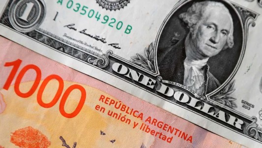 El Gobierno de Milei sueña con converger en un dólar de $1000