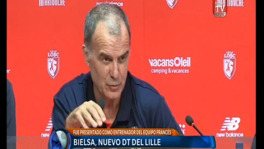 Marcelo Bielsa confesó cuál fue la orden que le dio la esposa al asumir como DT de Lille