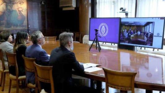 Audiencia de Mario Lugones y Robert Kennedy Jr para bajar precios de los medicamentos