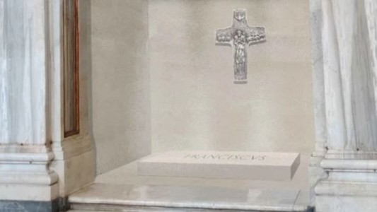 “Piedra de Liguria en su tumba”: el deseo que une al papa Francisco con sus abuelos