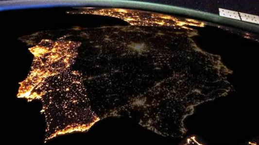 Caos y confusión en las calles de España por el apagón