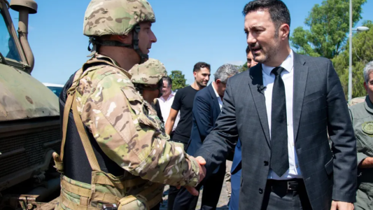 "No violamos la Ley de Seguridad Interior": Luis Petri, tras autorizar a militares a detener civiles