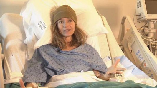 la historia de la mujer que sobrevivió 30 horas en la nieve tomando su propia orina