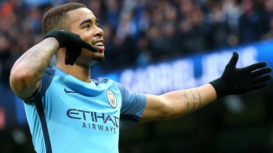 La conmovedora foto de su pasado que compartió un jugador del Manchester City