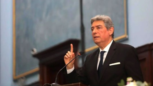 Intentaron hackear el celular de Horacio Rosatti y la Justicia investiga una posible maniobra de espionaje