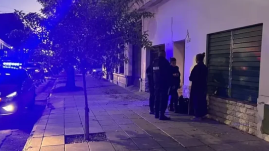 Entró a robar a una casa, quiso abusar de la dueña y se puso a mirar tv: terminó detenido