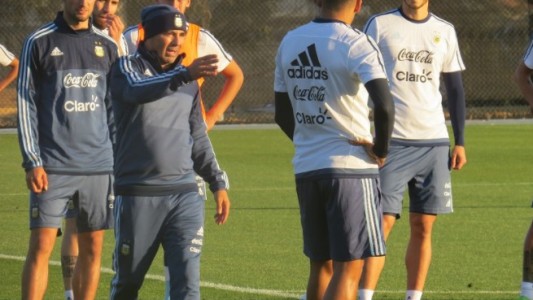 Sampaoli dirigió su primera práctica en la Selección