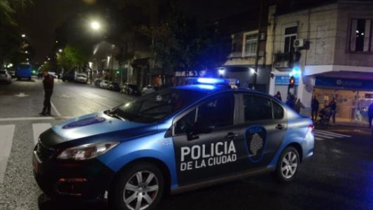 Violento robo a una jubilada en Belgrano: se llevaron 30 mil dólares