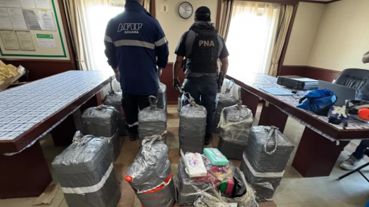 Buque con droga: liberaron a los tripulantes y solo el chef quedó detenido