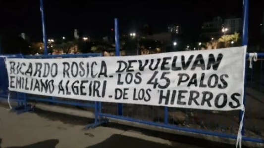 "Devuelvan los 45 palos": el enigmático pasacalle que alteró al mundo Boca