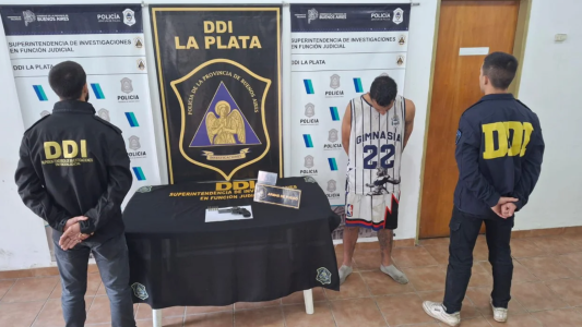 Acusado de asesinato se resistió a ser detenido con sillazos y golpes de puño