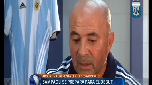 Sampaoli, sobre la clasificación al Mundial: "Contamos con un factor a favor que es tener al mejor del mundo"