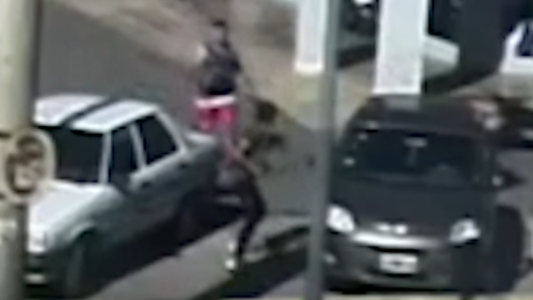 Limpiavidrios atacó a un automovilista y lo detuvieron: ya tenía antecedetes similares