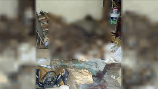 Compró una casa y, al tomar posesión, encontró un cadáver