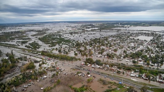 Patricia Bullrich anunció "ayuda directa" para los afectados por el temporal en Buenos Aires