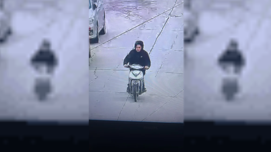 Ensenada: iba sin casco y murió tras ser atropellado por un auto