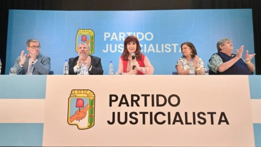 El PJ advirtió que desdoblar las elecciones le "quita fuerza al proyecto nacional" del peronismo