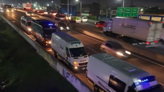 Operativo en Puente La Noria: se espera una nueva protesta