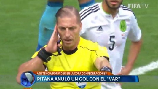 Australia clasificó al Mundial y desde Honduras acusan al árbitro argentino de haber cobrado "algún cheque"