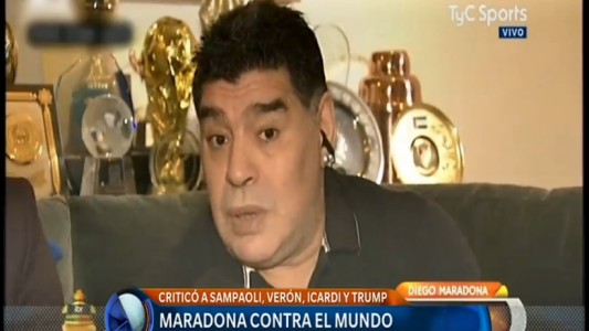 Maradona y la interna entre Tevez y Riquelme: "Tevez siempre fue mi preferido. Si hay un jugador del pueblo, es él. Otros pechos fríos no"