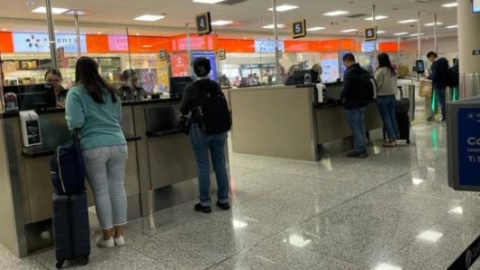 Ecuador comenzará a pedir visas de tránsito a ciudadanos de 45 países