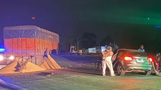 Miramar: murieron un médico y su hijo de 9 años tras chocar contra un acoplado