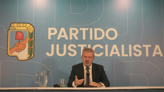 El abogado de Cristina Kirchner afirmó que la expresidenta “no se va a fugar”