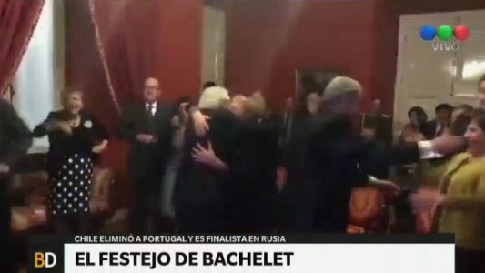 El festejo de Bachelet por el pase de Chile a la final