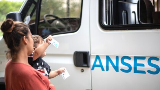 Beneficiarios de AUH no cobran aguinaldo