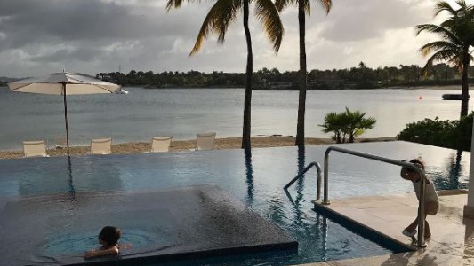 La EXCLUSIVA luna de miel de los Messi: aparecieron las primeras imágenes desde la paradisíaca playa