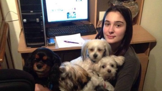 "Mi nombre es Cassidy y fui violada", la conmovedora carta de una joven australiana que se suicidó tras sufrir bullying