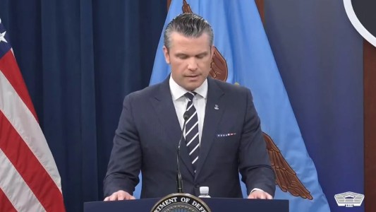 “No buscamos la guerra con Irán”: la frase del jefe del Pentágono tras bombardear tres sitios nucleares