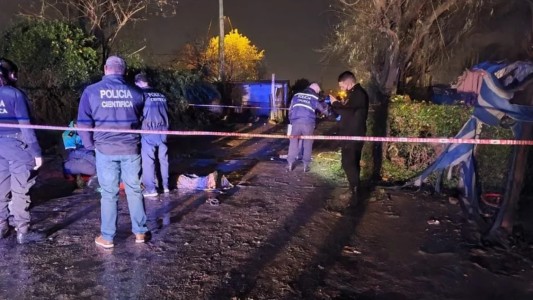El brutal y sangriento drama familiar: mató a su tía, intentó asesinar a su padre y a su abuelo