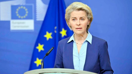 La UE prolonga hasta agosto la suspensión de aranceles de represalia contra EE.UU.