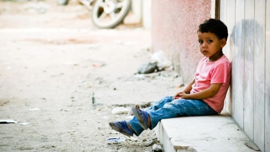 Crisis alimentaria en la infancia argentina: un tercio de los niños sufren privaciones graves