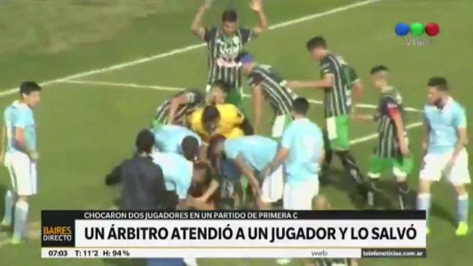 Un árbitro le salvó la vida a un jugador durante un partido en el ascenso