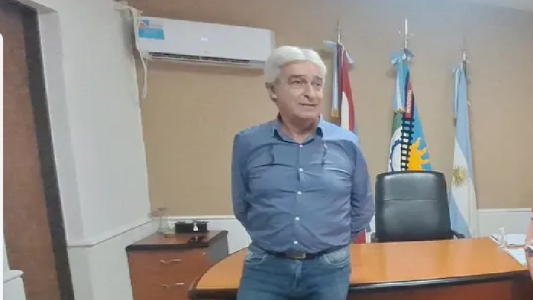 Intendente dijo que "tienen que morir muchos jubilados" para que mejoren sus haberes