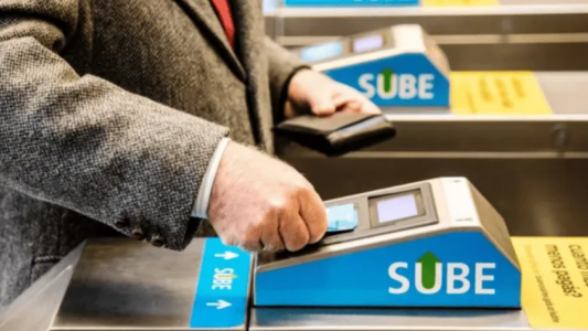La Legislatura aprobó la ley que establece el pasaje gratuito de subte para jubilados que cobran la mínima